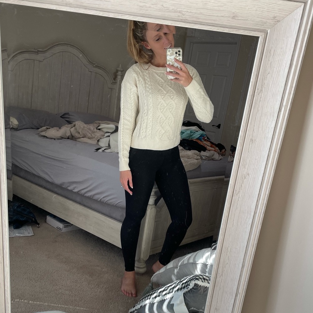 Abercrombie & Fitch Cable Knit Sweater